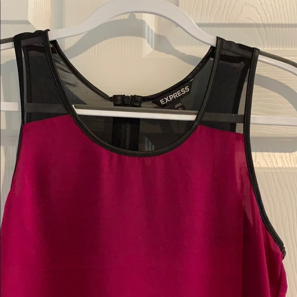 NWT Express Top - Picture 2 of 4